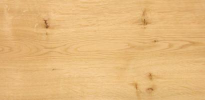 Oak knotty veneer