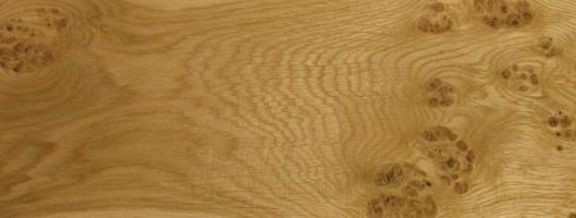 Oak (knotty) veneer