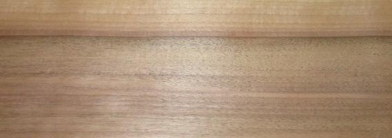 Walnut (european) veneer