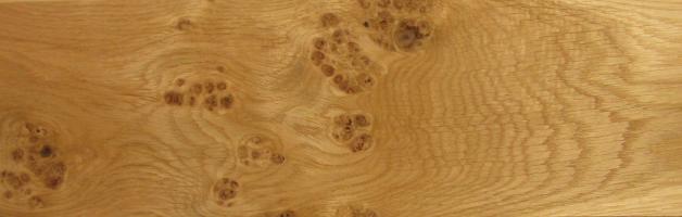 Oak knotty veneer