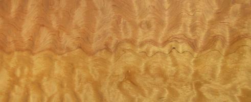 Bubinga curly veneer