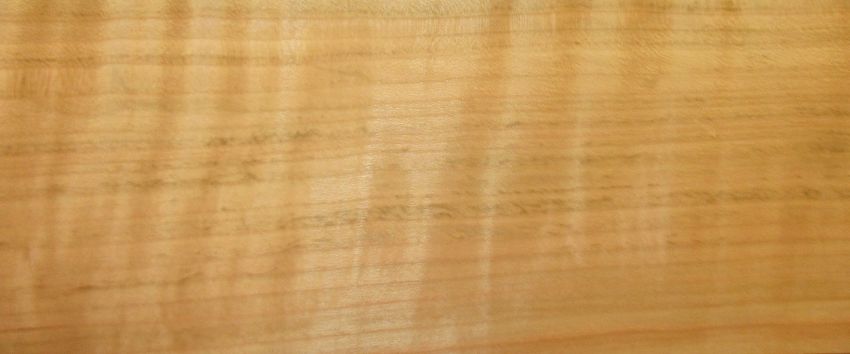 Cherry (european) Figured veneer