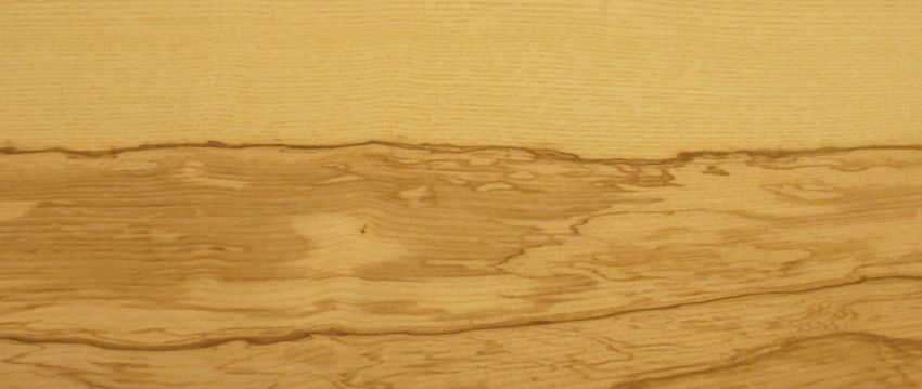 Esche Braunkern Furnier
