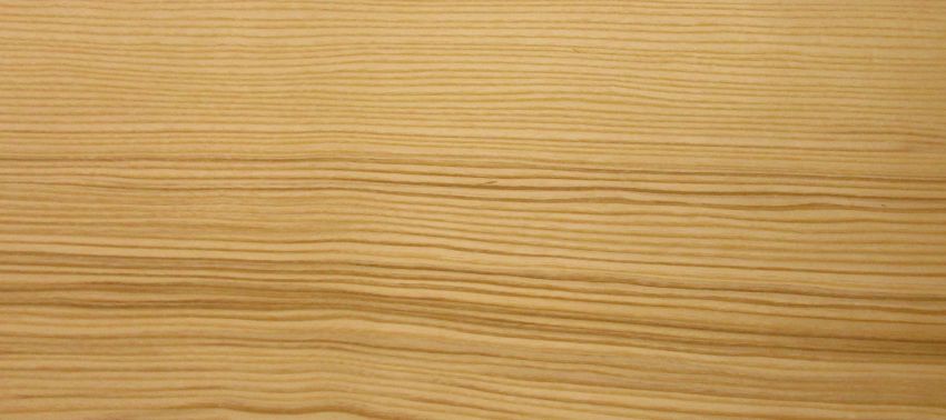 Esche Braunkern Furnier